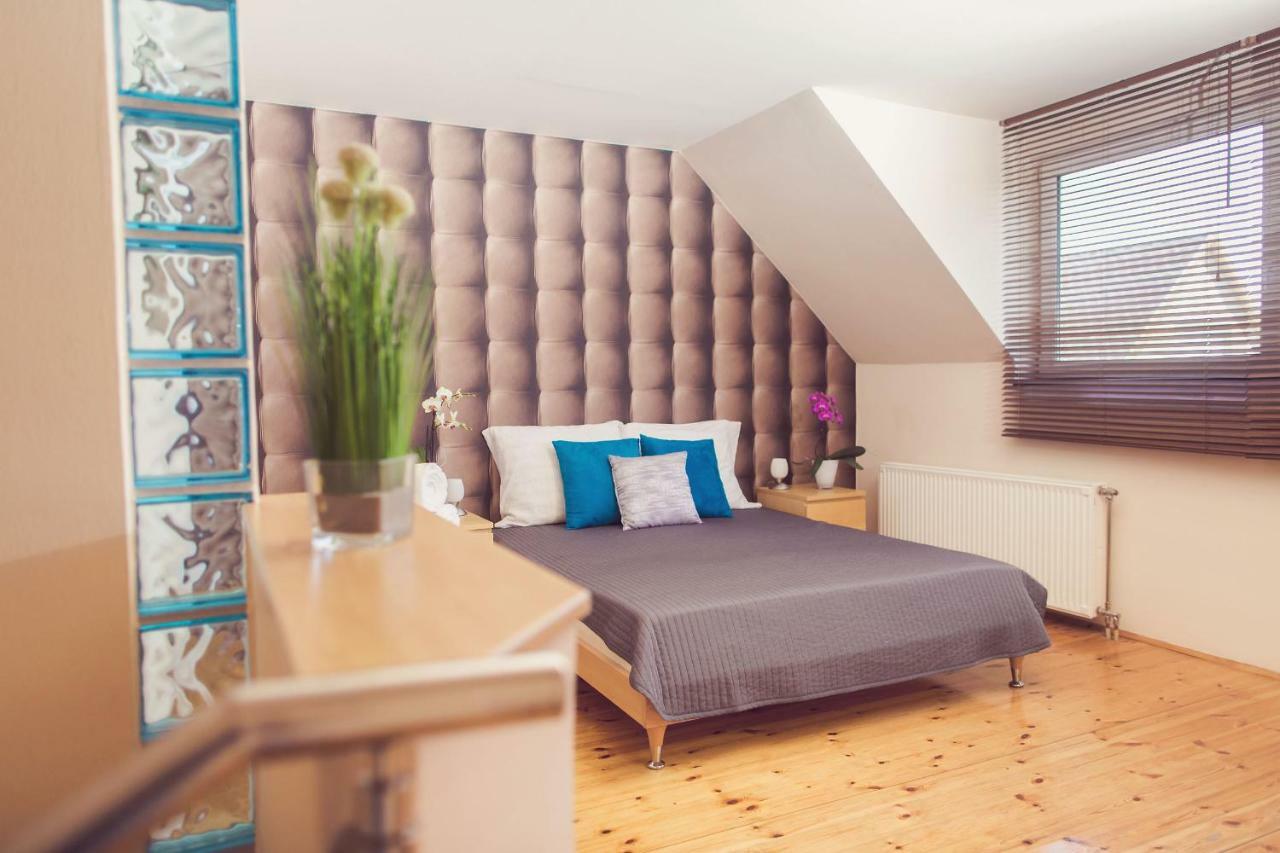 Apartman Szanyi Buk Exterior foto