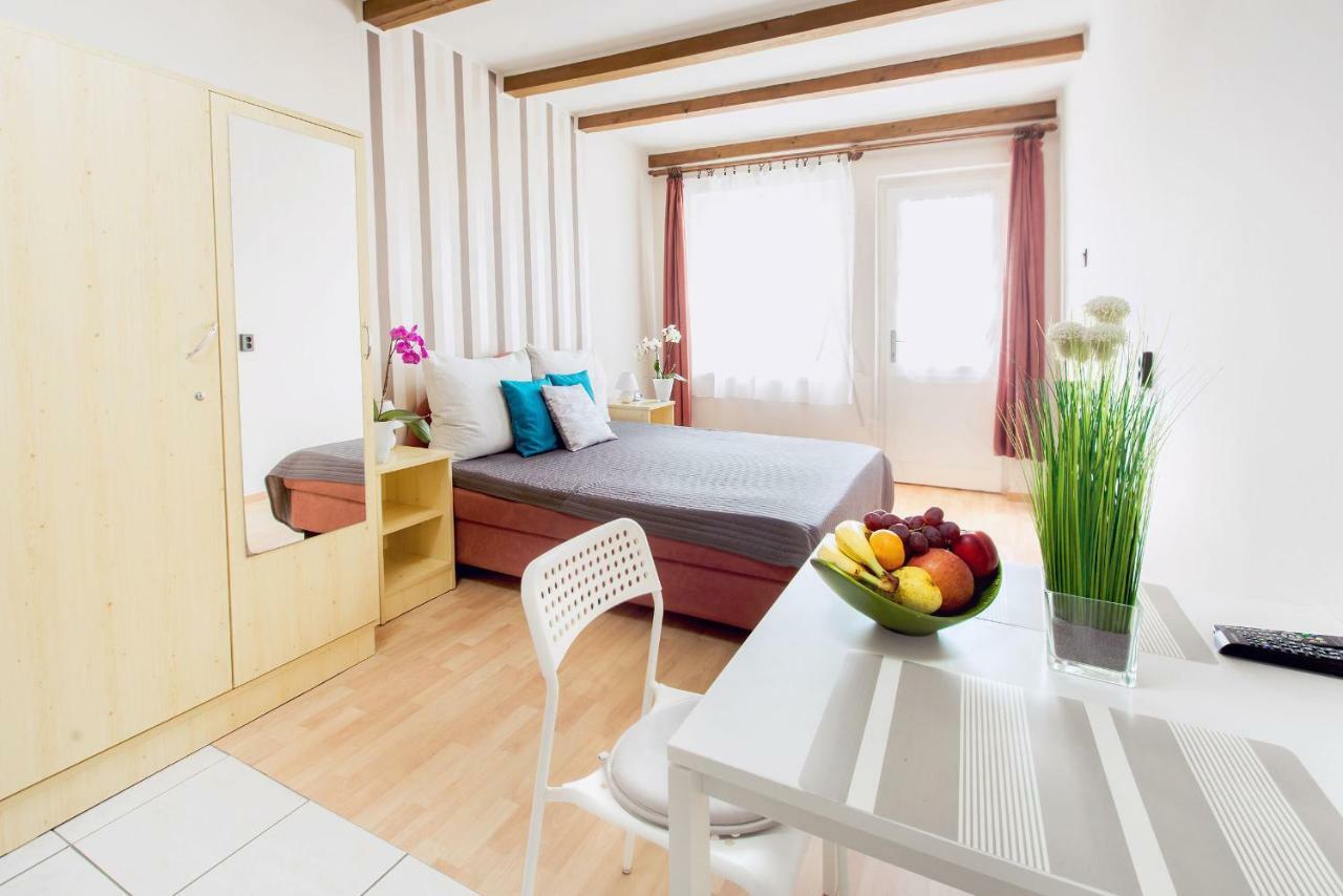 Apartman Szanyi Buk Exterior foto