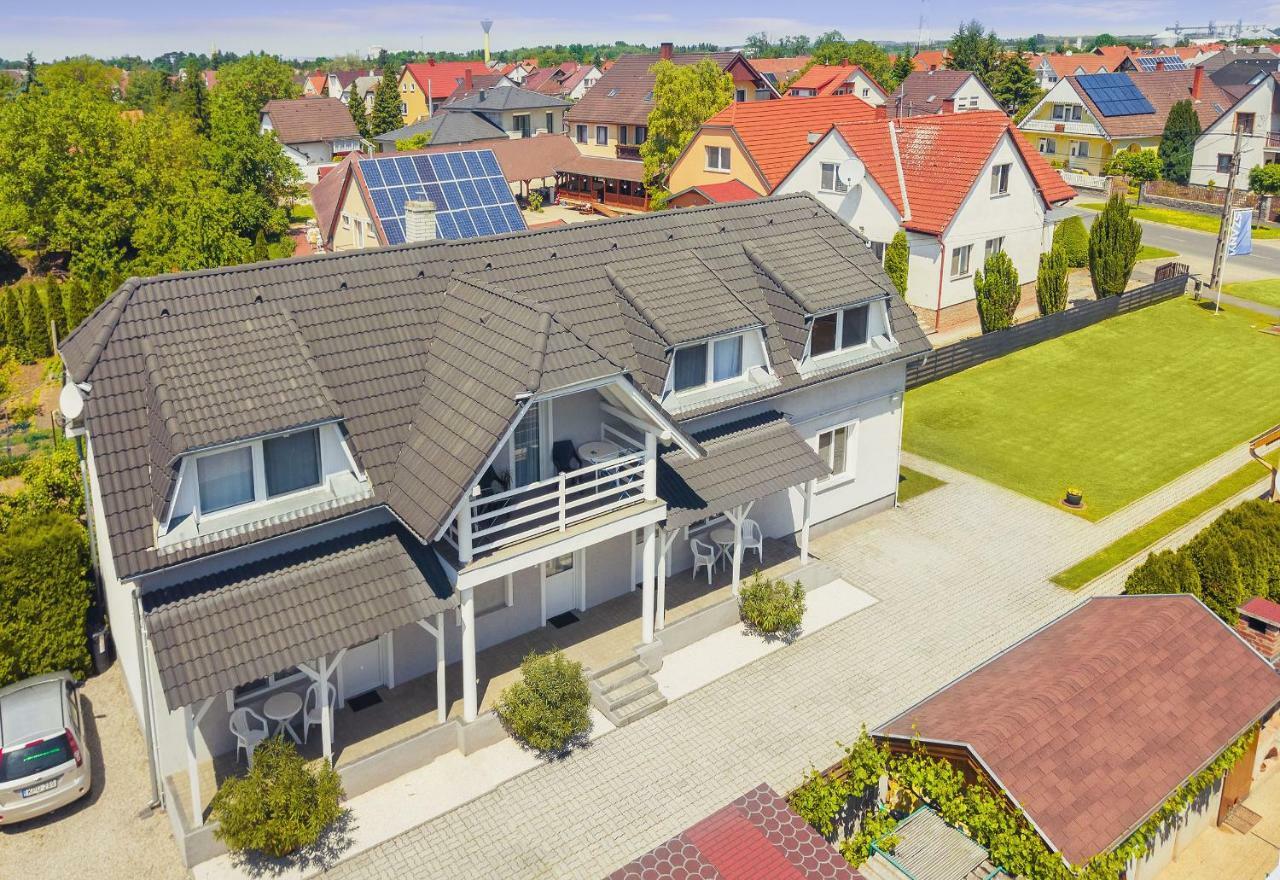 Apartman Szanyi Buk Exterior foto